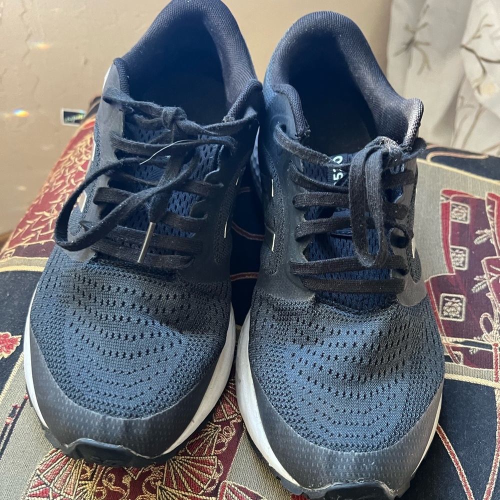 New Balance Womens 520 V6 (W520LK6) Black Running Shoes Sneakers Size 11